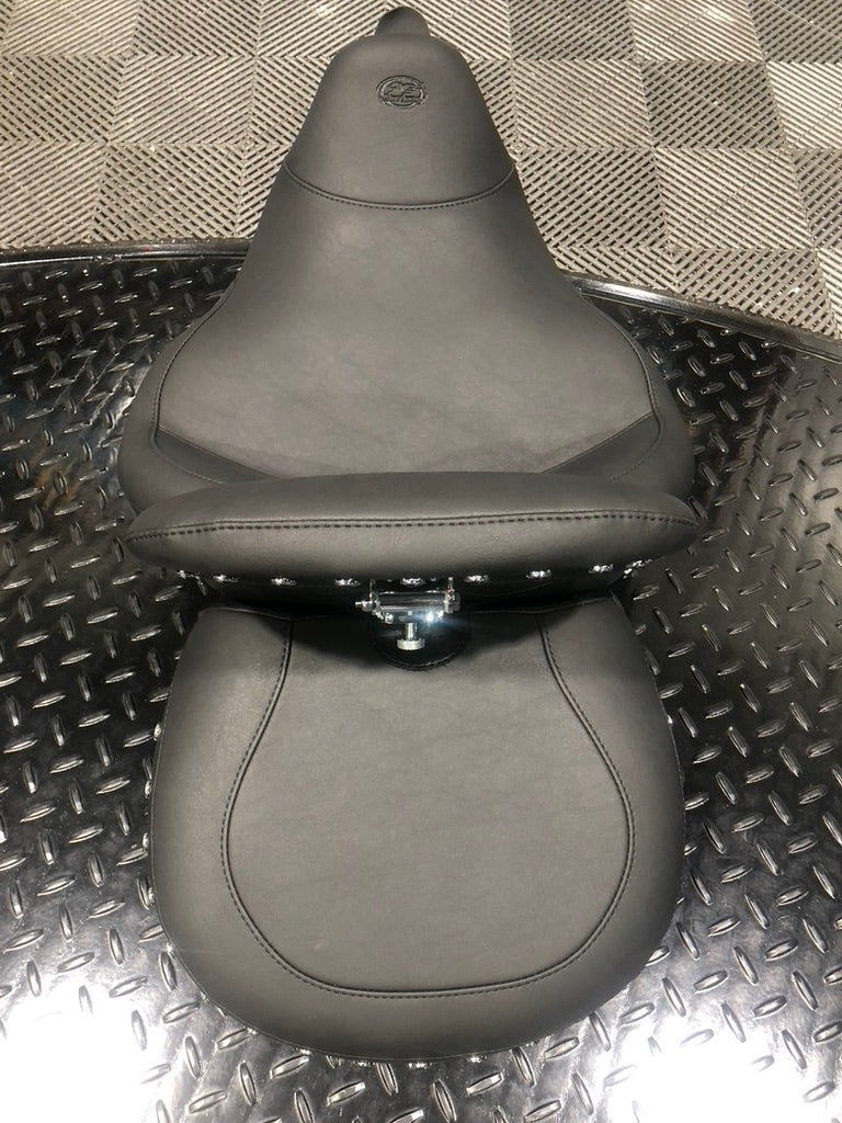 Mustang Super Touring One-Piece Seat with Rider Backrest