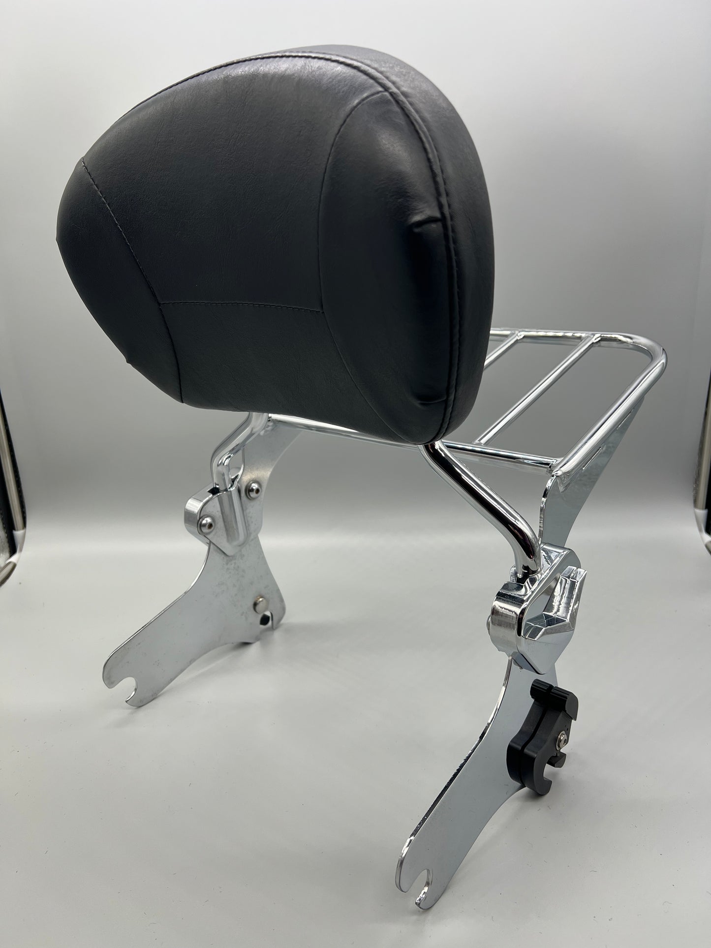 97-08 Detachable Passenger Backrest